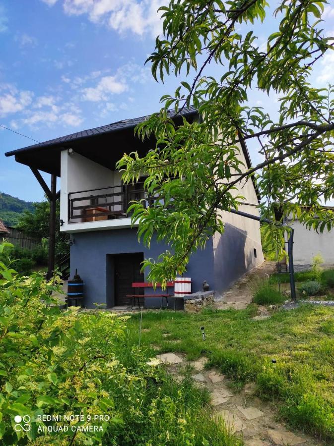 Agnes Almai Agnes Apples Villa Kisapati Exterior photo