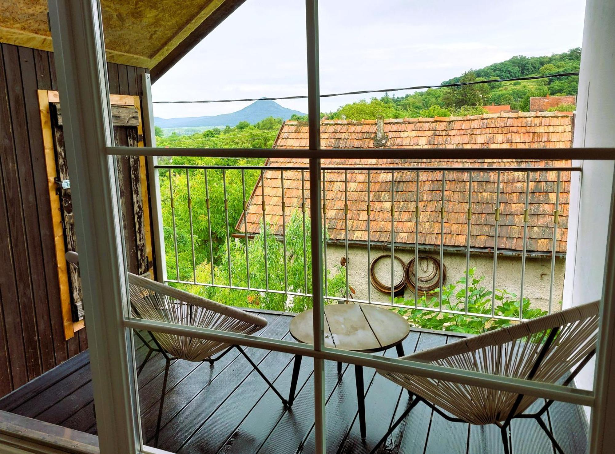 Agnes Almai Agnes Apples Villa Kisapati Exterior photo